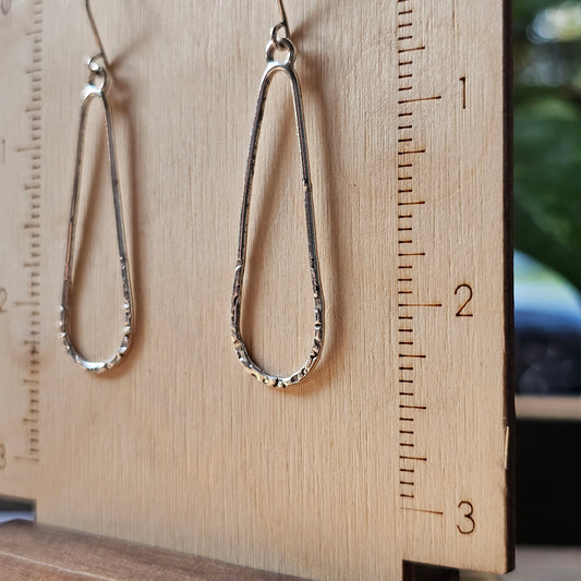 Long Rounded Teardrop - Textured on bottom