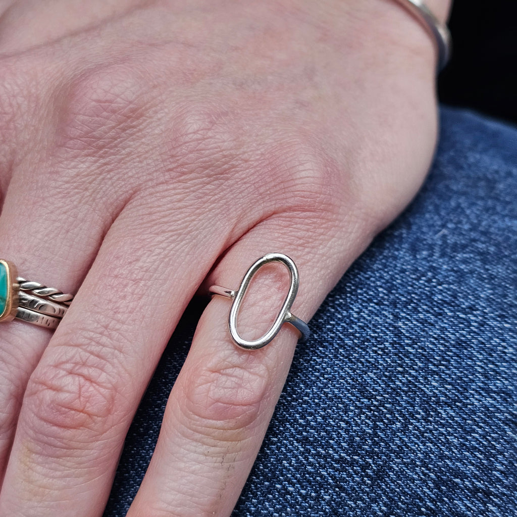 Size 4 // Simply Sterling Thin Link