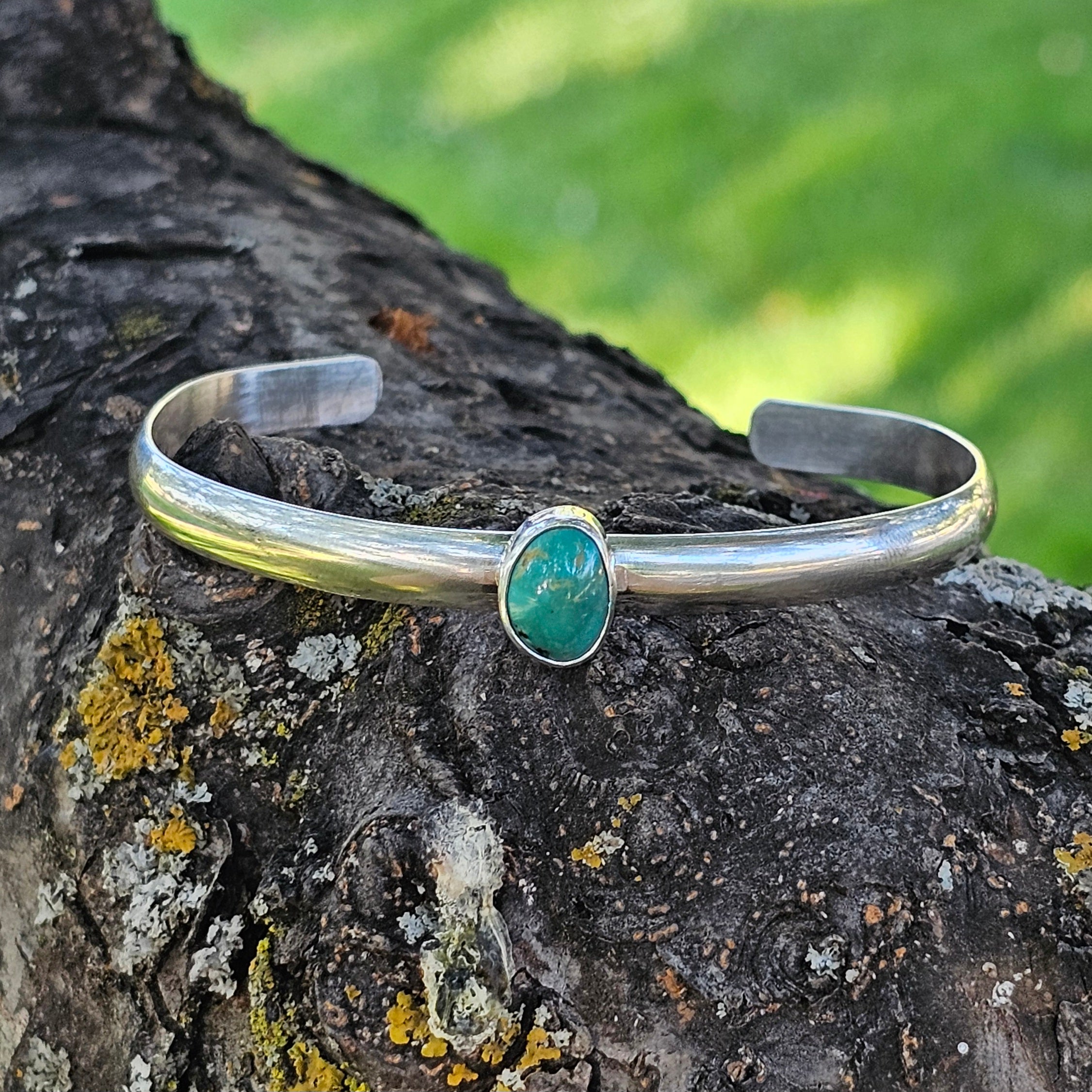 6" Sterling Silver Cuff with Kingman Turquoise – Smooth Band, Freeform Cabochon