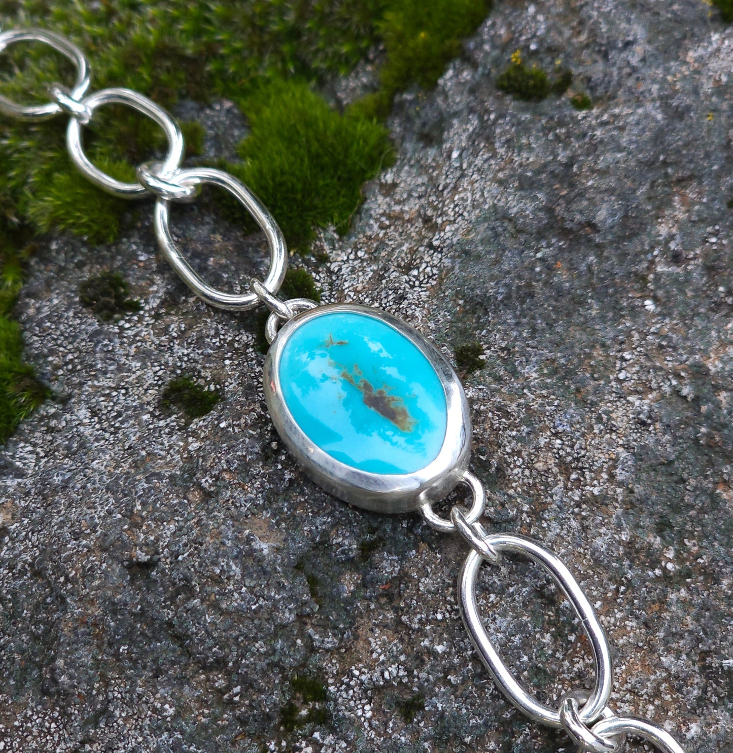 Chain Bracelet with Turquoise Stone