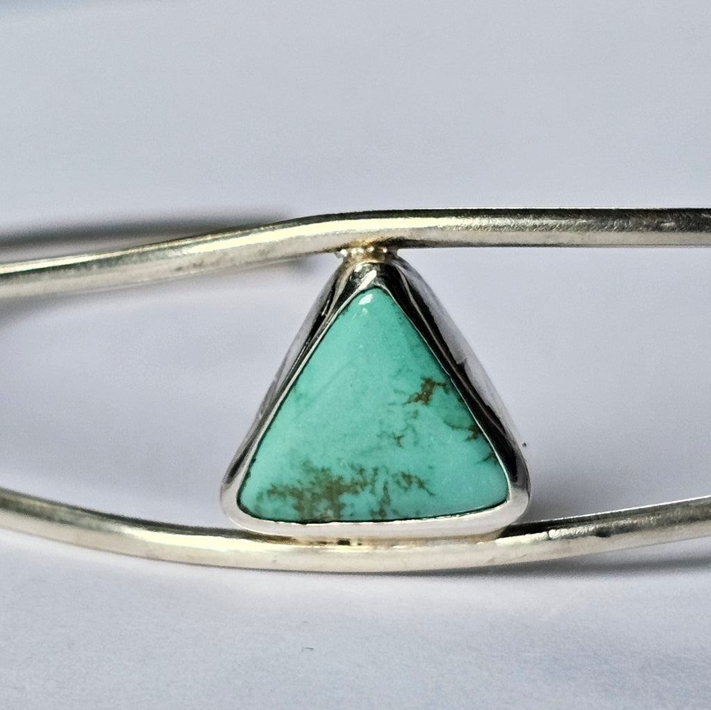 Sterling Silver Cuff Bracelet – Three Stones – 5 Inches