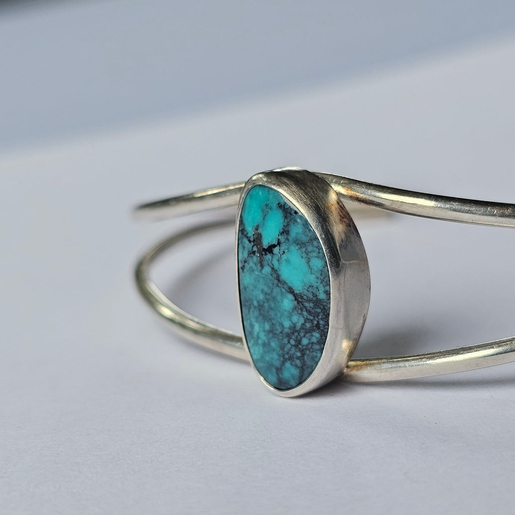 Turquoise Sterling Silver Cuff Bracelet – 6.5 Inches