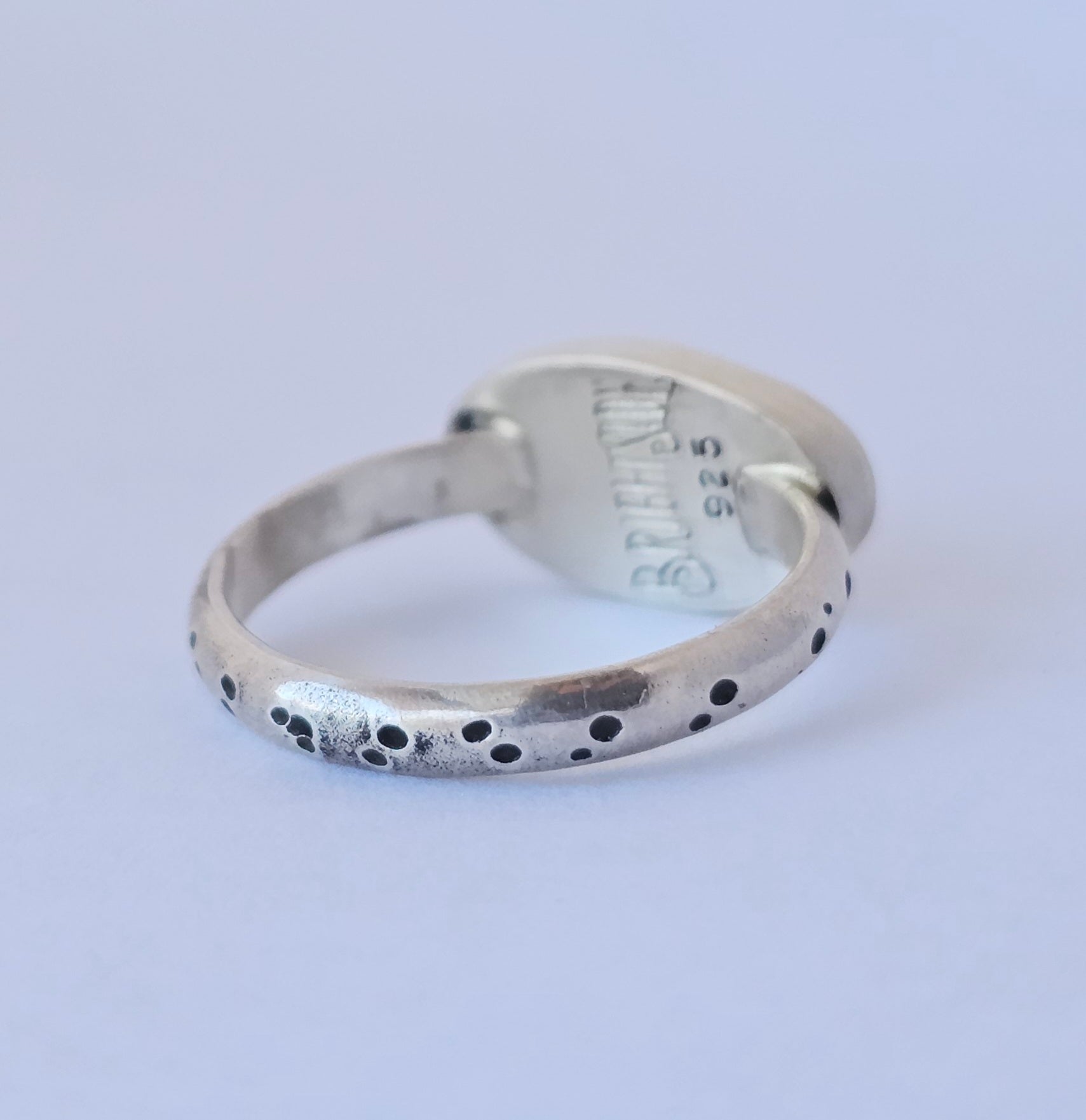 Turquoise Sterling Silver Ring – Textured Band – Size 7.5